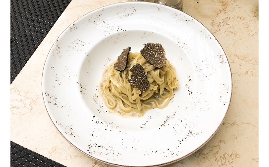 Truffle Tagliolini Tartuf i freskët, parmesan